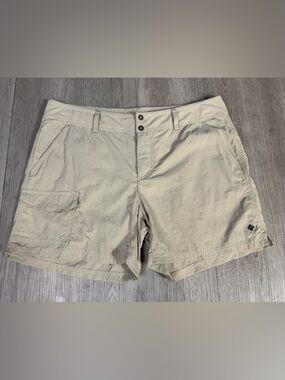 Columbia Women’s Khaki Tan Nylon Hiking Outdoor Shorts Size 12 Adjustable Waist